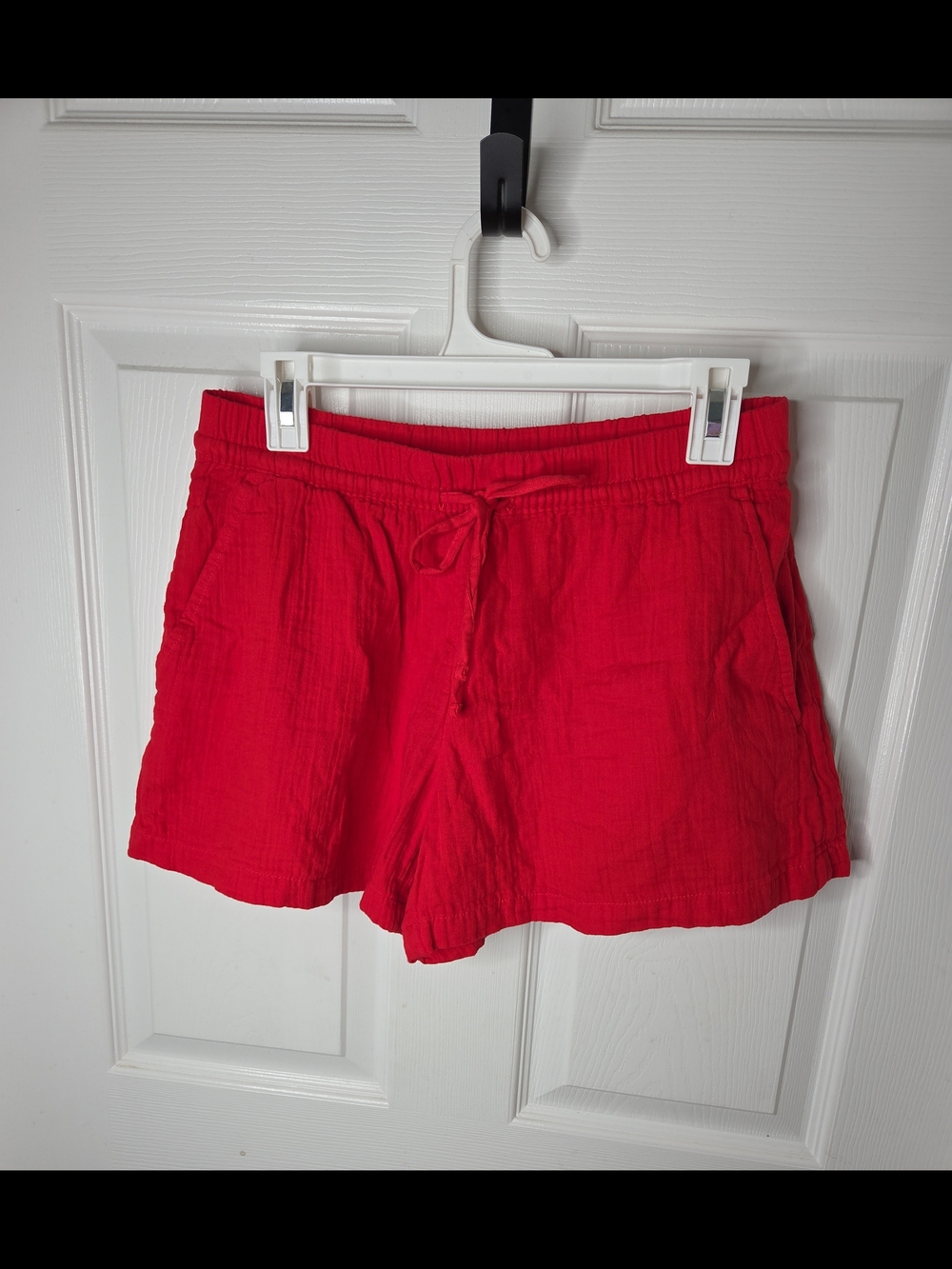 GAP Women's 100% Cotton Gauze Pull-On Shorts Red Size S NWT Pockets